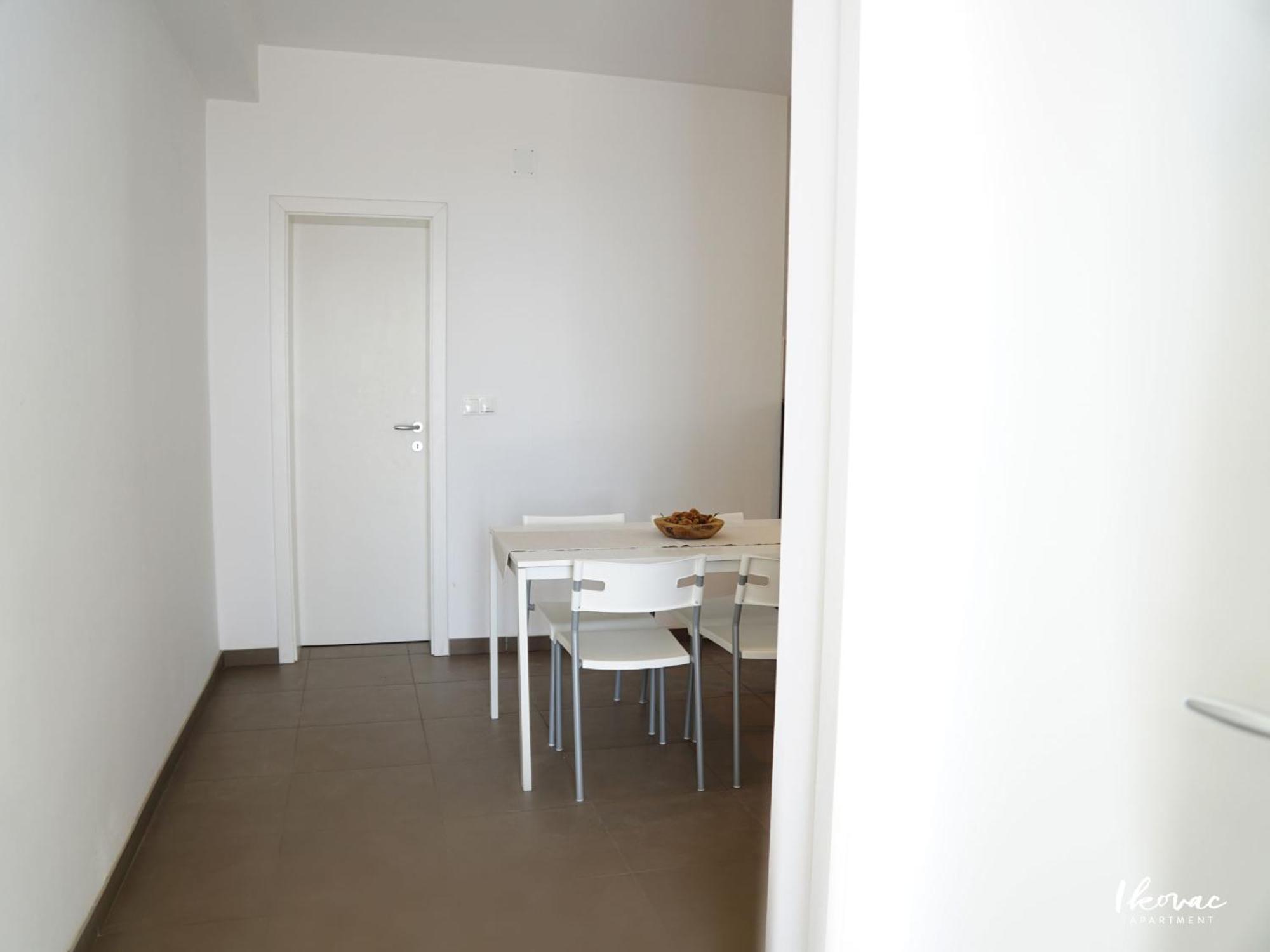 Appartement Ikovac *